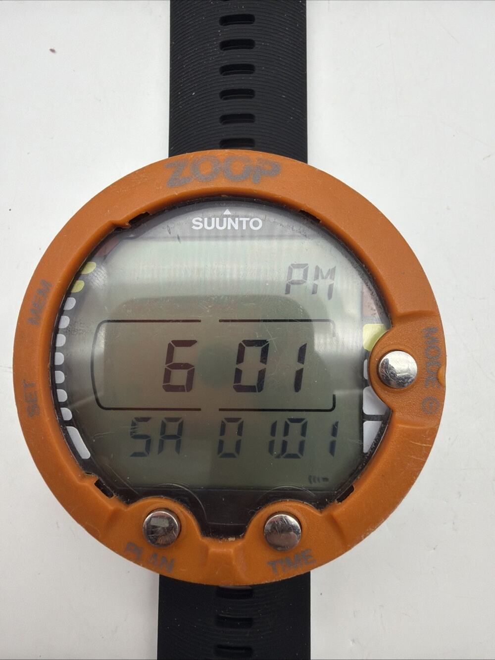 SUUNTO Zoop Used Dive Computer Orange Decompression